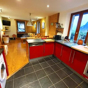 apt-prakka-base-camp.hotels-rhonealpes.com/